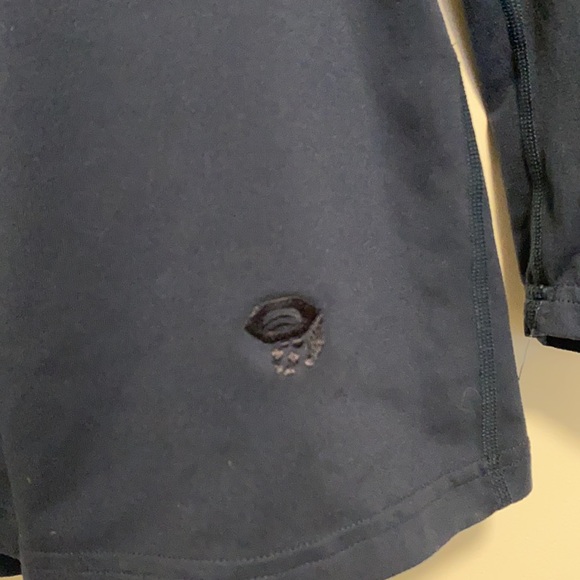 Mountain Hard-Wear Women’s FittedLongsleeve Hoodie - Picture 3 of 4